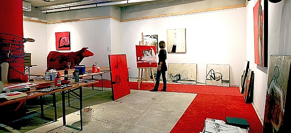 Beruf: Künstler, Status: Eingecheckt.